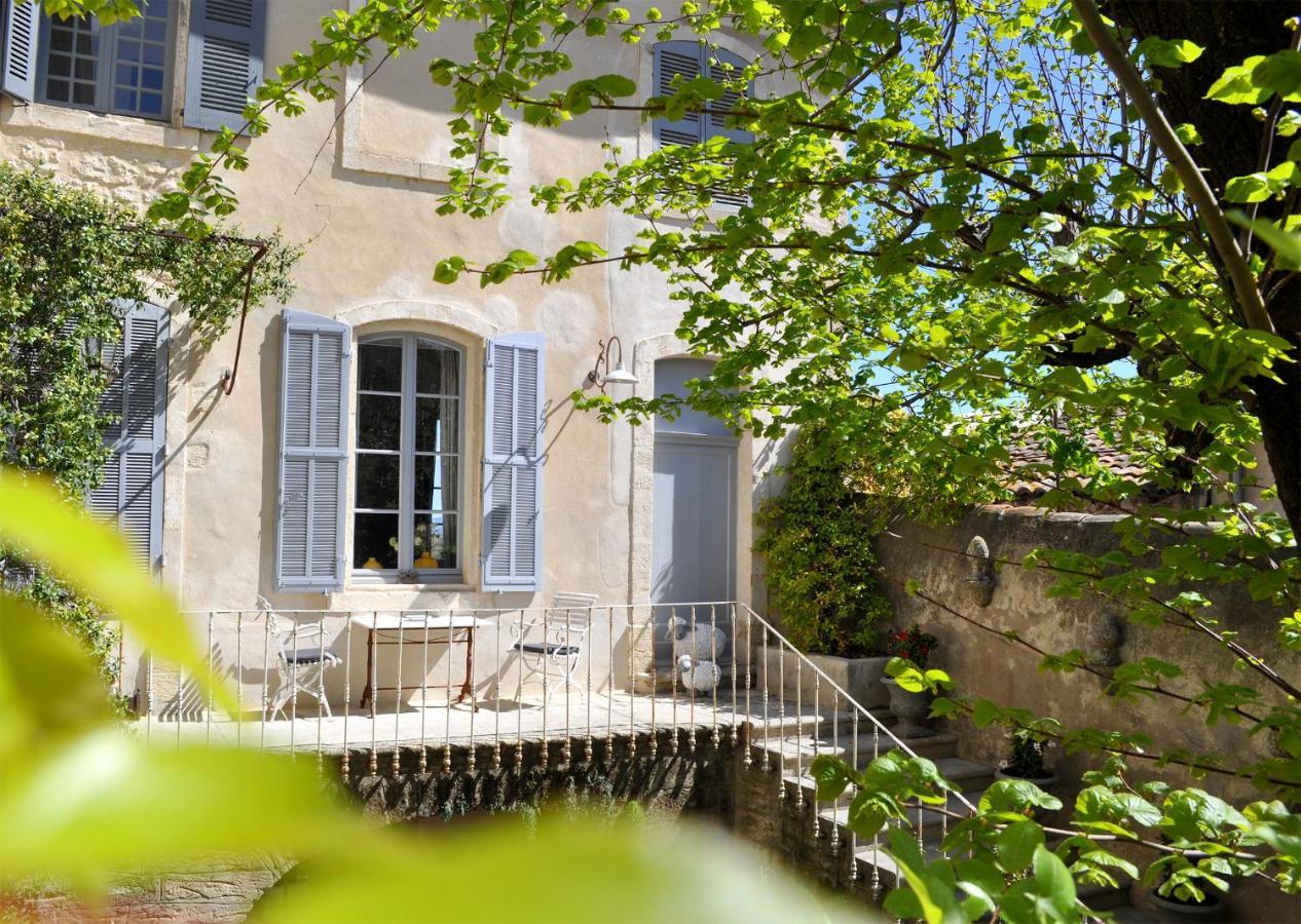 Le Petit Chateau Châteauneuf-de-Gadagne 외부 사진