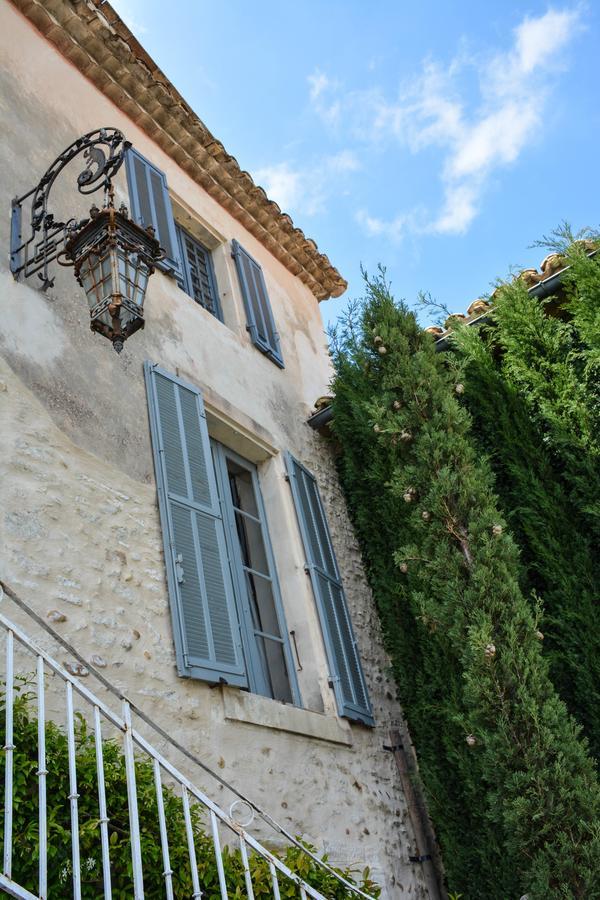 Le Petit Chateau Châteauneuf-de-Gadagne 외부 사진